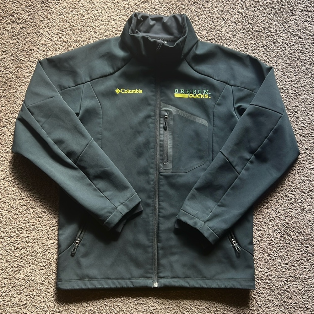 Oregon State Columbia Softshell Jacket Mens size M